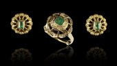 18K EMERALD EARRINGS AND RING: 18K yellow