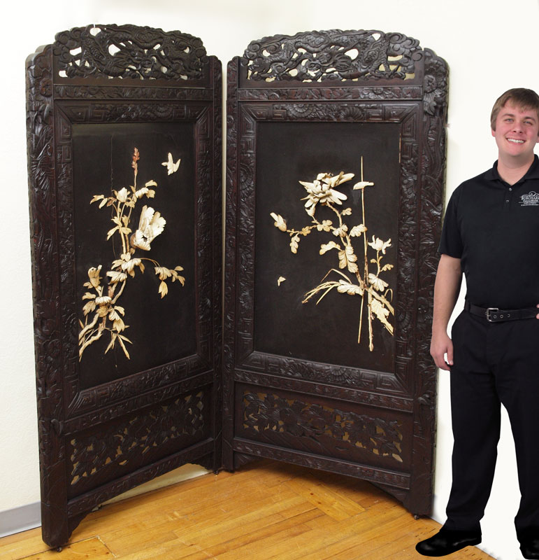 TWO CHINESE CARVED PANELS WITH 145439