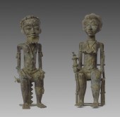 AFRICAN SEATED BRONZE ROYAL FIGURES 145542