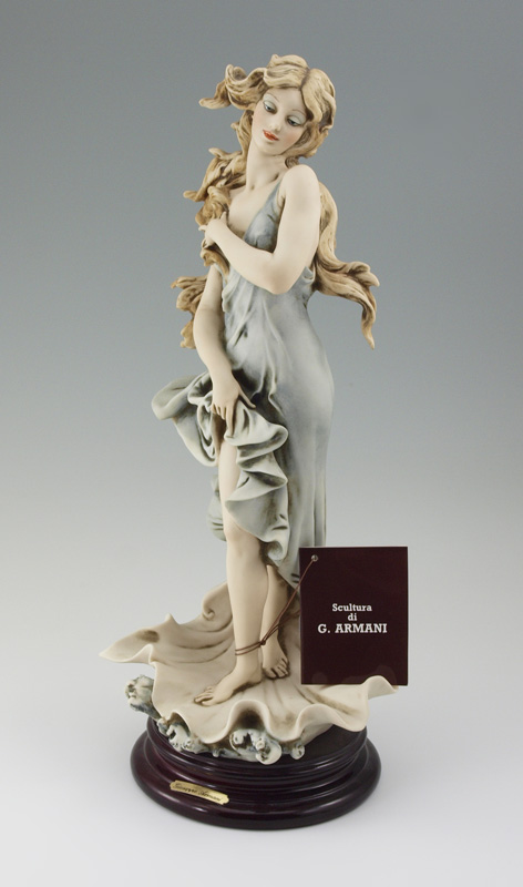 Price guide for GIUSEPPE ARMANI FIGURINE SOCIETY EXCLUSIVE