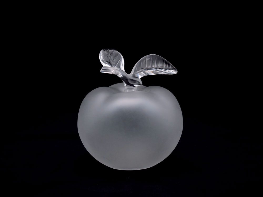 LALIQUE FRENCH CRYSTAL APPLE FORM 148759
