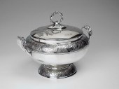 PAIRPOINT SILVERPLATE SOUP TUREEN  149501