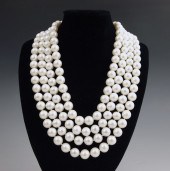 A FOUR STRAND PEARL NECKLACE WITH 147512