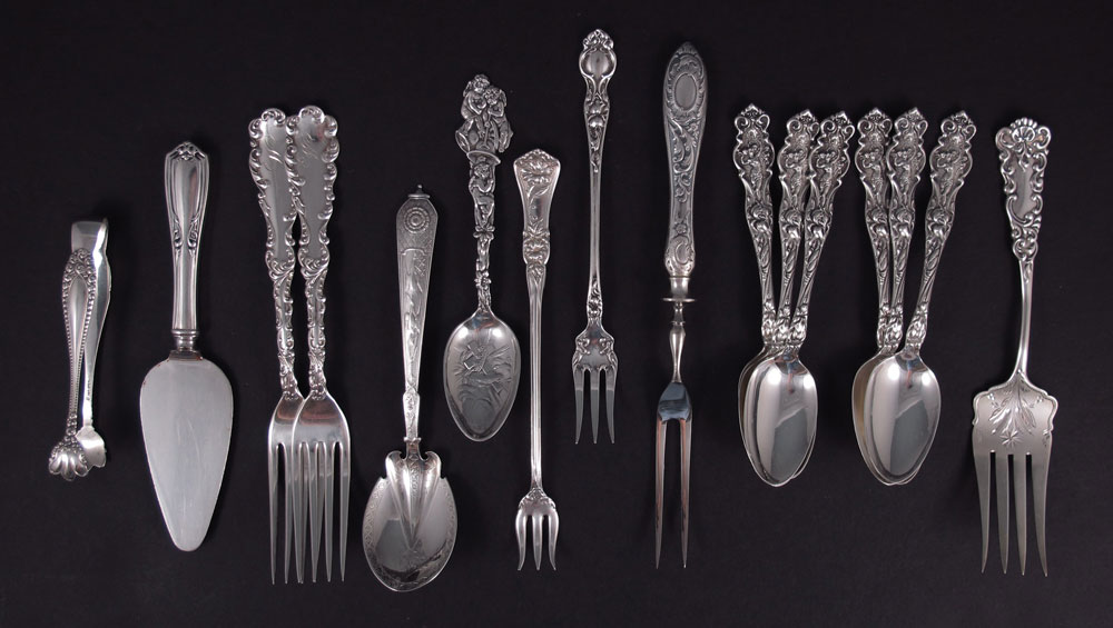 ESTATE COLLECTION OF STERLING FLATWARE  147616