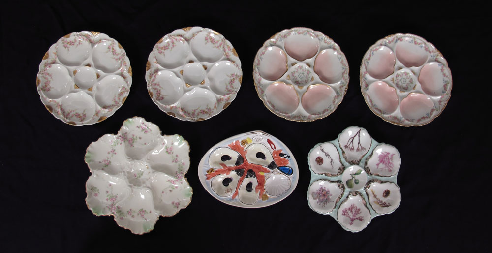 7 LIMOGES OYSTER PLATES: 4 are