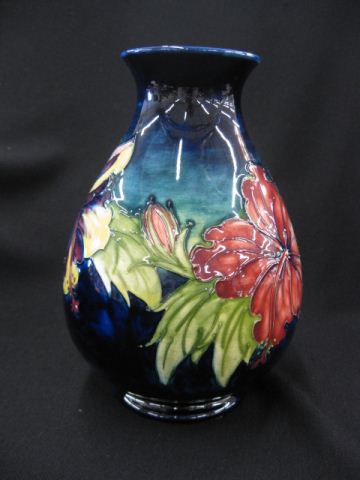 Moorcroft Art Pottery Vase Hibiscus 14d3a2