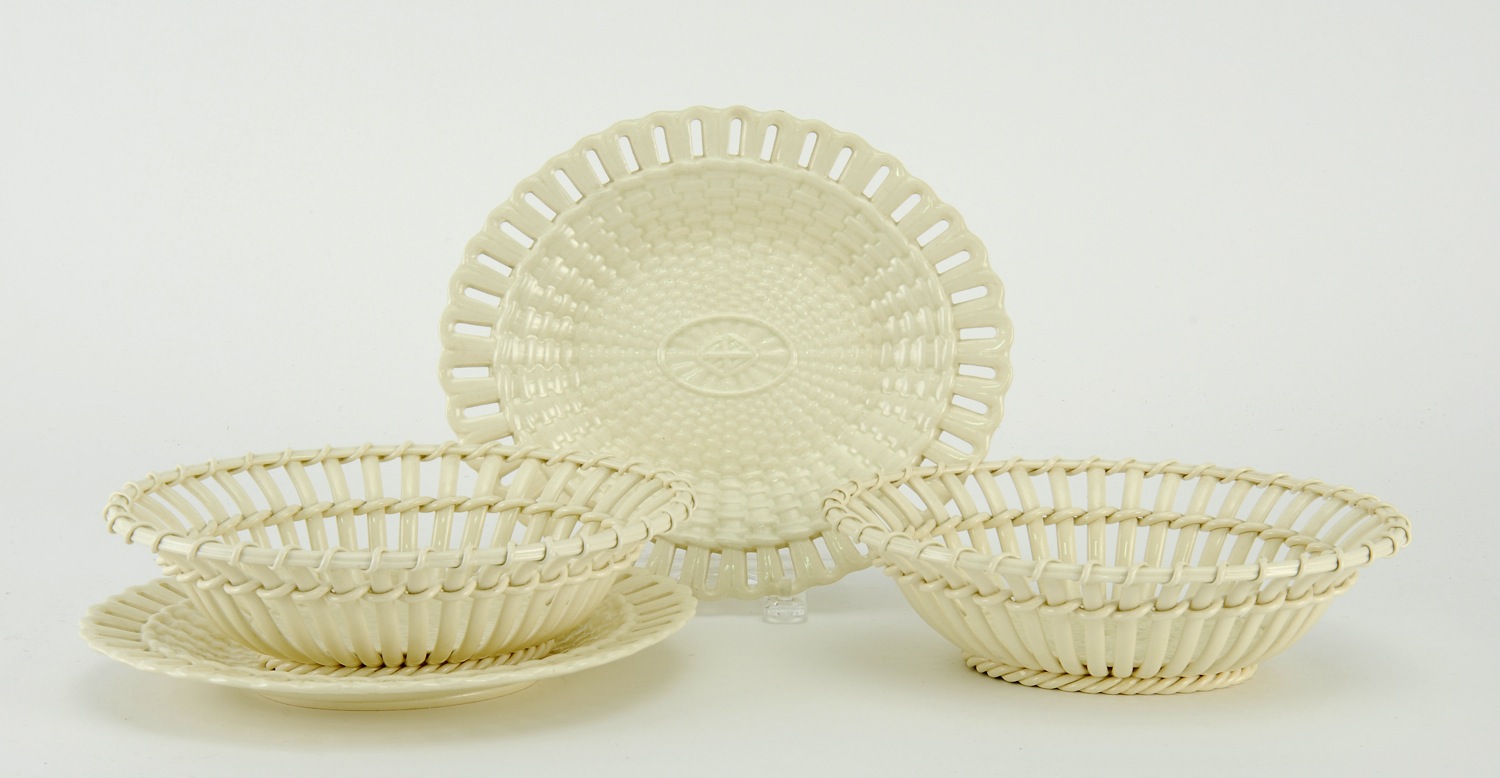PAIR OF EARLY OVAL WEDGWOOD CREAMWARE 14dc74