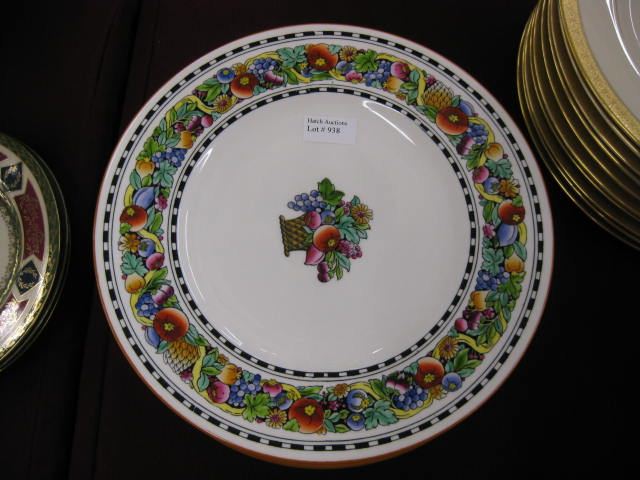 Set of 8 Wedgwood China Dinner Plates enameled