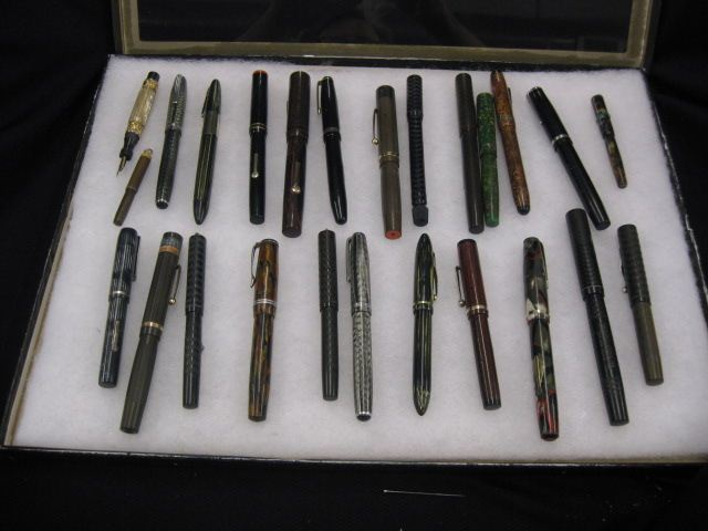 Collection of 25 Fountain Pens 14fa37