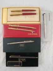 A Parker 61 fountain pen and propelling