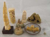 A mixed lot comprising two Chinese carved
