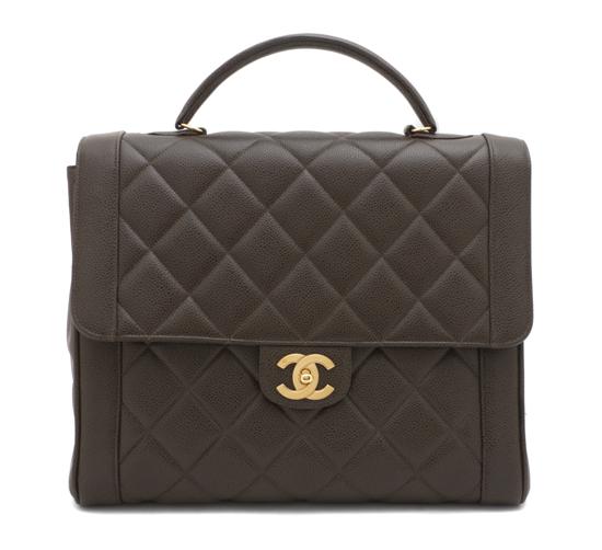 A Chanel Olive Green Quilted Caviar 15214e