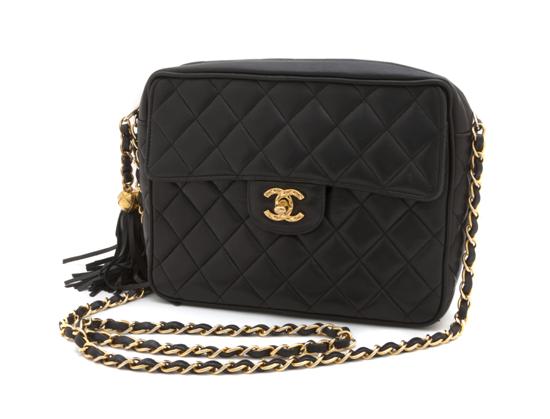 A Chanel Black Quilted Leather 152156