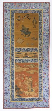  A Chinese Embroidered Textile 15247e