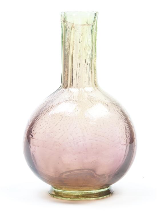 A Tiffany Favrile Reactive Glass 1528c0