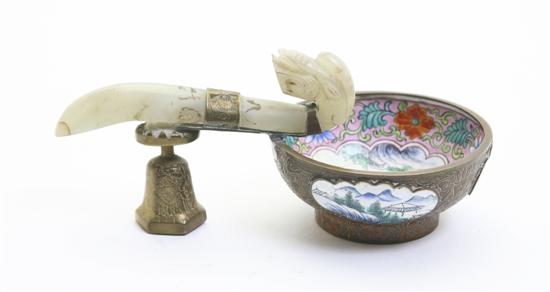  A Chinese Jade Belt Hook mounted 151547