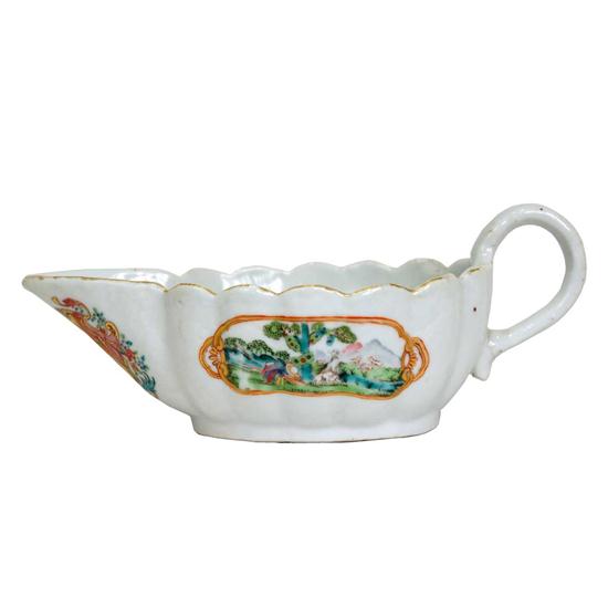 A Chinese Export Armorial Porcelain Sauce