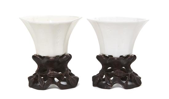 A Pair of Chinese White Porcelain 15552e