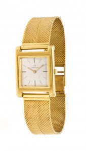 A Yellow Gold Mechanical Wristwatch 1537c9