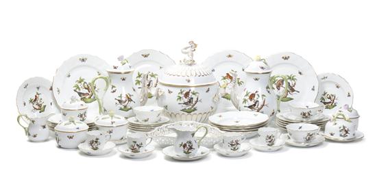 A Herend Porcelain Dinner Service for Sixteen