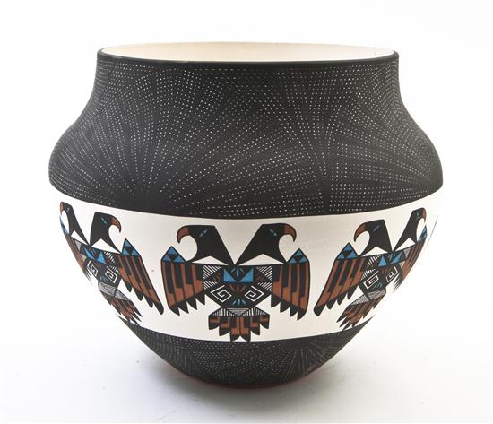  A Laguna Pueblo Pottery Vase 153f3e