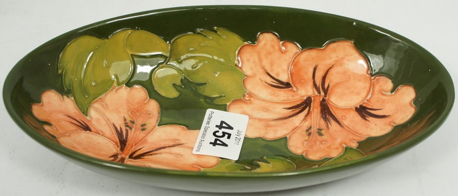 Moorcroft Oval Dish decorated in 157192