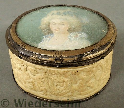Oval French carved ivory box early 158359