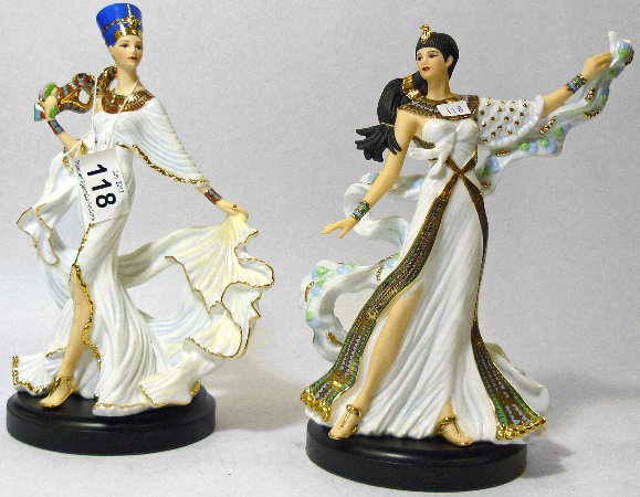 Porcelain Figures from the Danbury 1563a4