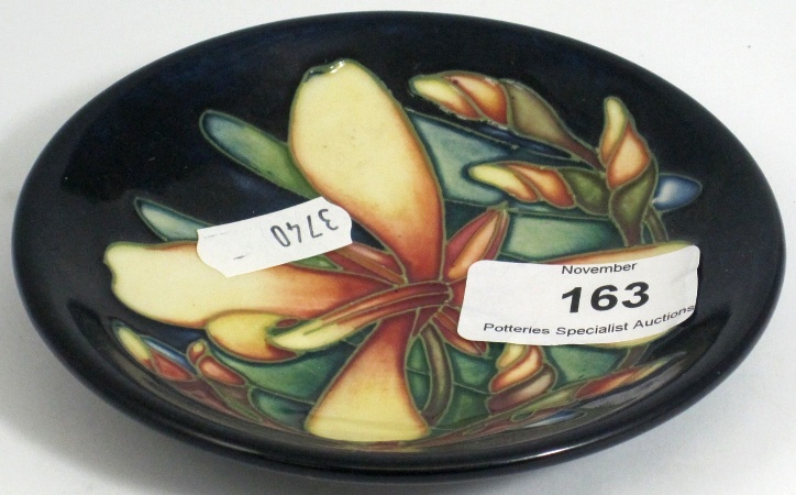 Moorcroft Dish for the 2004 Collectors 158bec