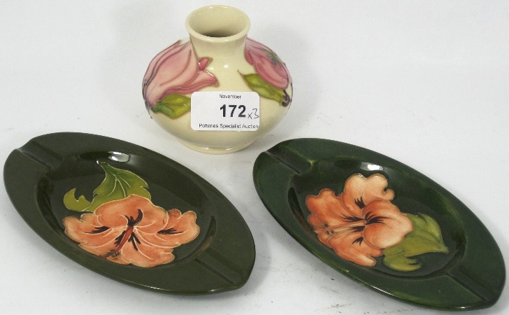 Two Moorcroft Hibiscus on Green 158bf4
