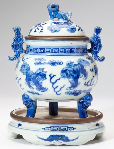 Chinese Blue and White Porcelain 15c559