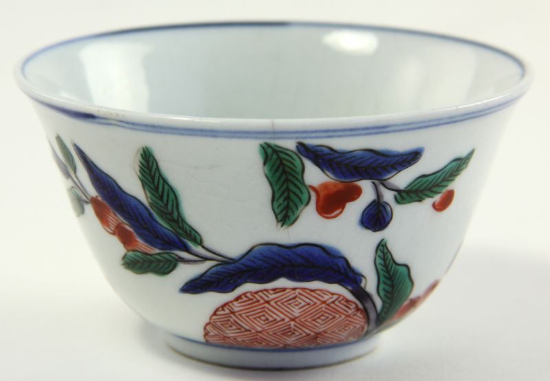 Chinese Porcelain Wucai Bowlwith 15c8c3