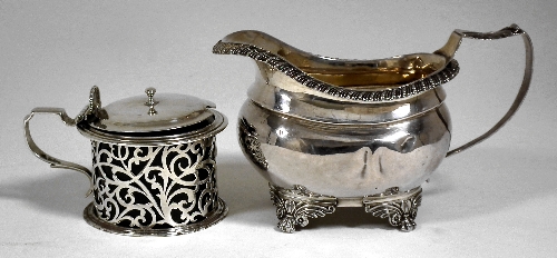 A George IV silver milk jug the 15cdf0