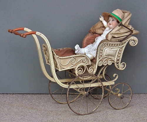A Victorian child s cream painted 15d096