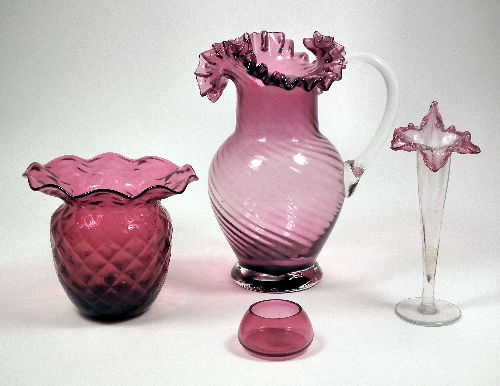 A Victorian cranberry glass bulbous 15b914