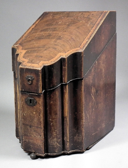 A George III mahogany knife box 15d891