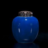 Blue Lidded Ginger Jar Chinese 19h century.