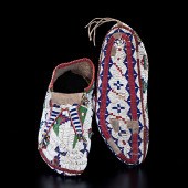 Sioux Fully Beaded Hide Moccasins 1610c0