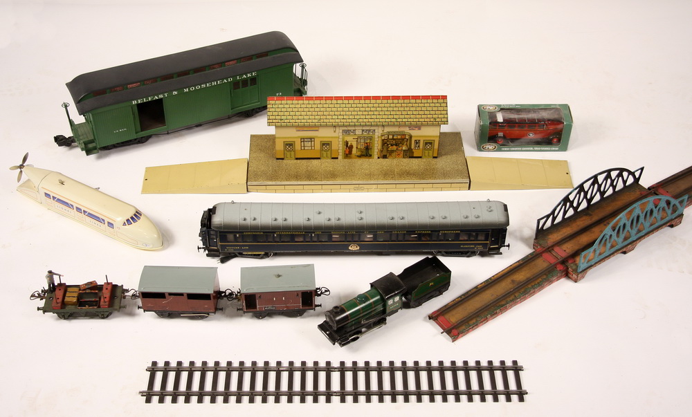COLLECTION MISC TOY TRAINS Including 16199a