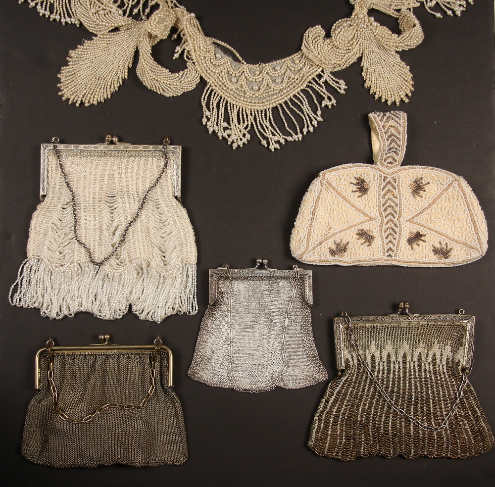 (14) VINTAGE EVENING BAGS & BEADED