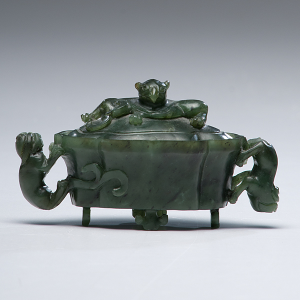 Chinese Carved Spinach Jade Lidded 160054