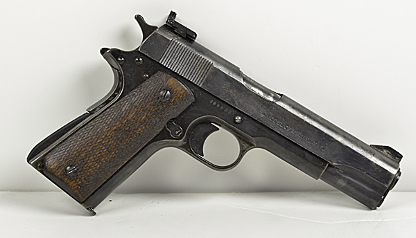  WWII Colt 1911 Semi Auto Pistol 16055a