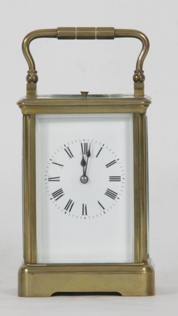 A gilt brass cased carriage clock 1634e5