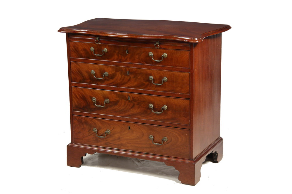 CHEST OF DRAWERS - Third quarter 18th c.