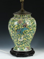CHINESE GINGER JAR LAMP - 20th c Chinese