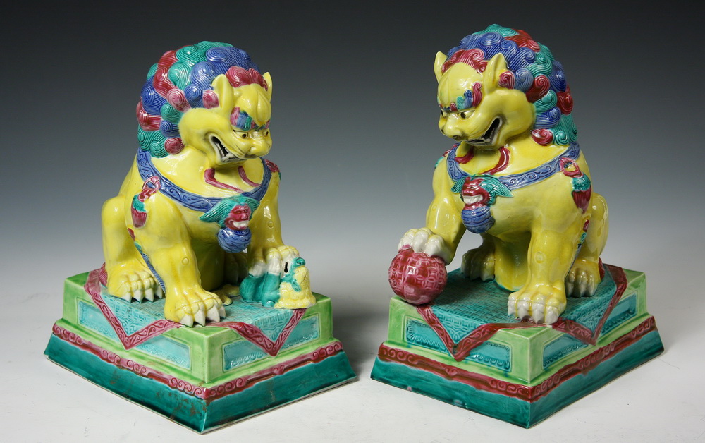 PR CHINESE POTTERY FOO DOGS 20th 162c3a