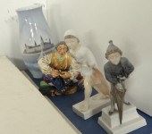 Lot inluding Royal Copenhagen figurine