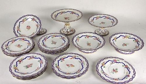 An English porcelain dessert service 16842b