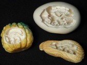 Lot of three Japanese carved ivory 169284
