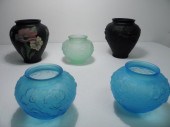 Lot of five frosted art glass vases 16bbf7